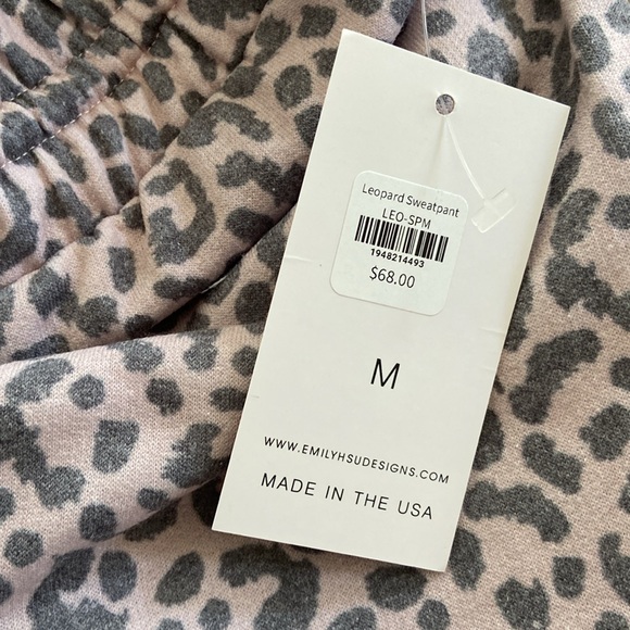 Emily Hsu Pink Leopard Print Sweatpants - Picture 7 of 7